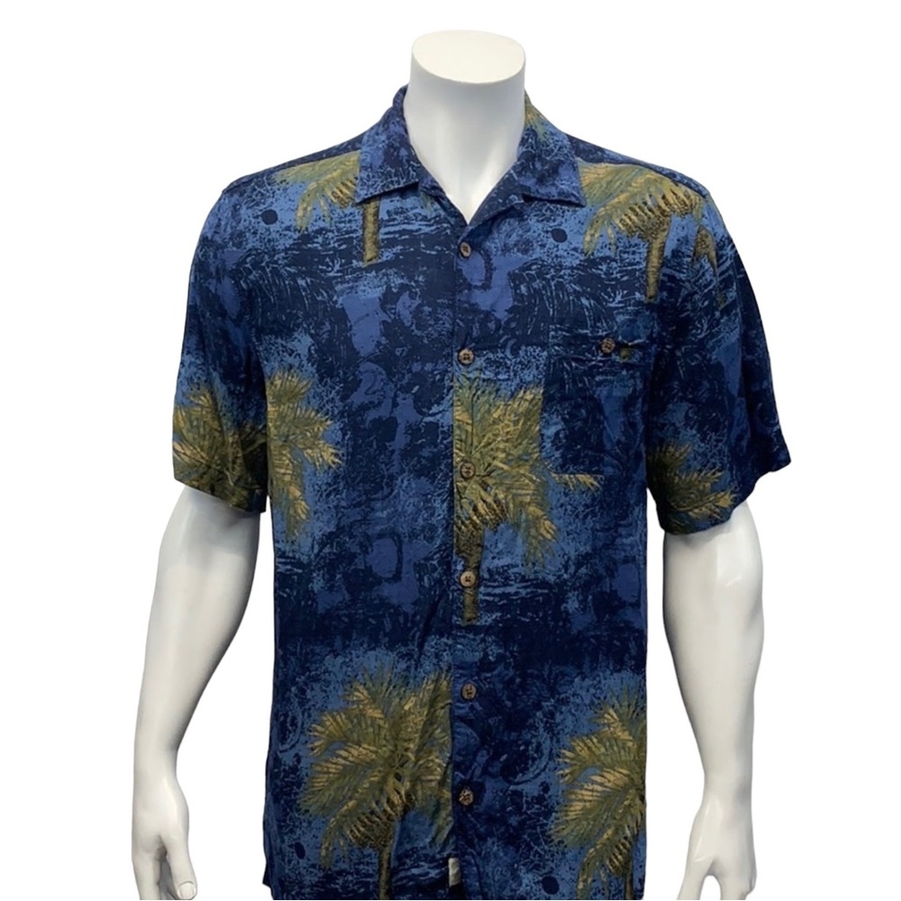 Havana Jack’s Cafe Blue Hawaiian Rayon Camp Shirt